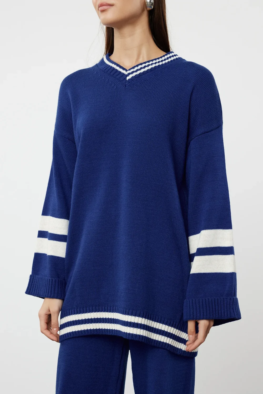 Color Block Striped Knitwear Top-Bottom Skirt Sweater Set - Image 4