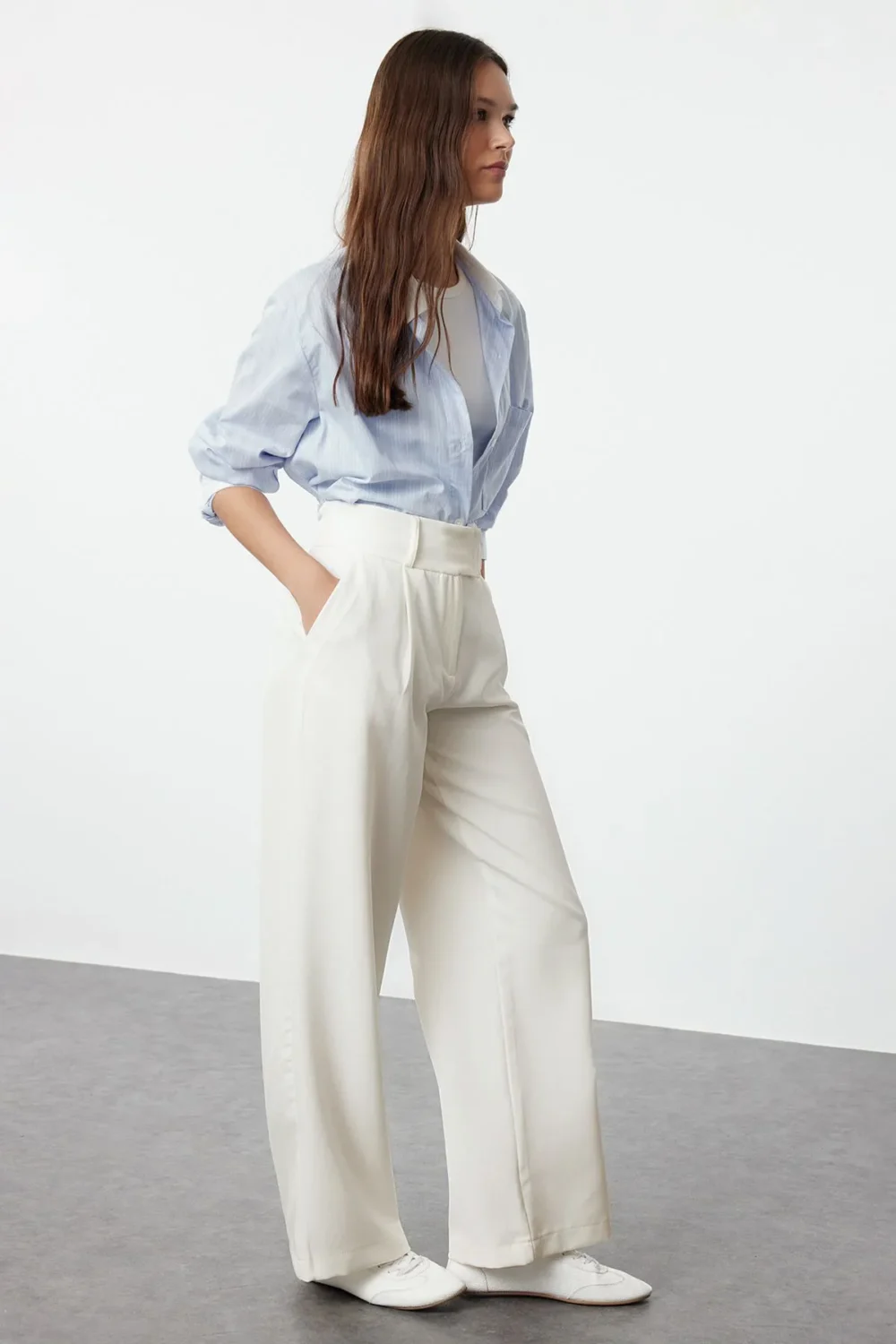 White Waist Detailed Straight Cut Woven Fabric Trousers - Image 3