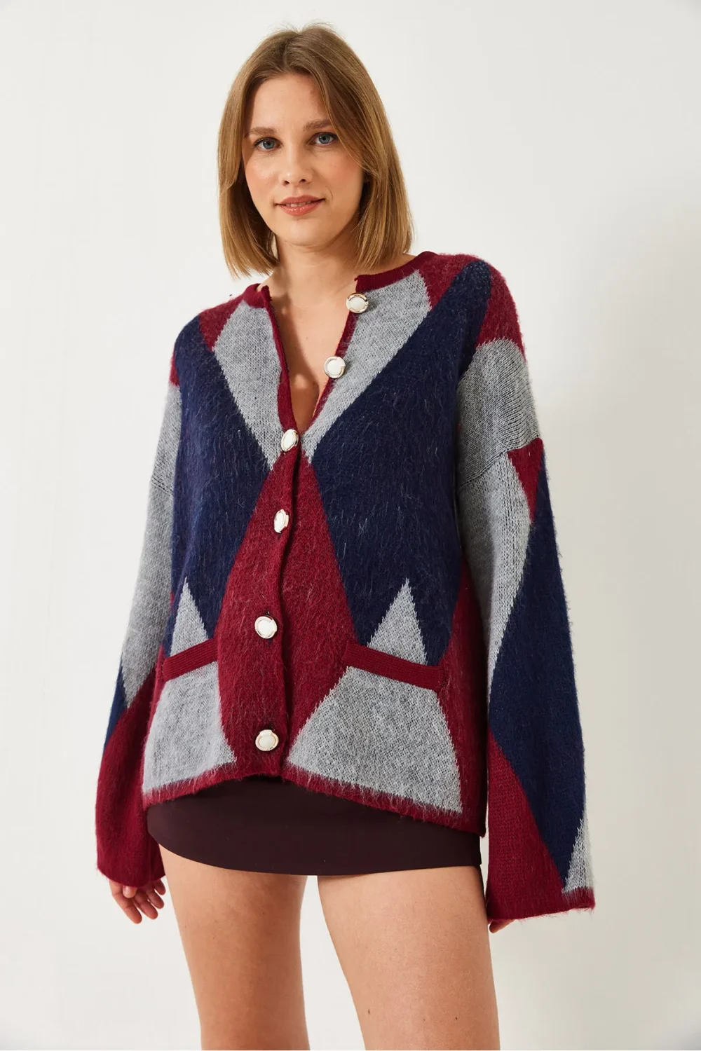 Women's Oversized Diamond Patterned Knitwear Cardigan - Image 5