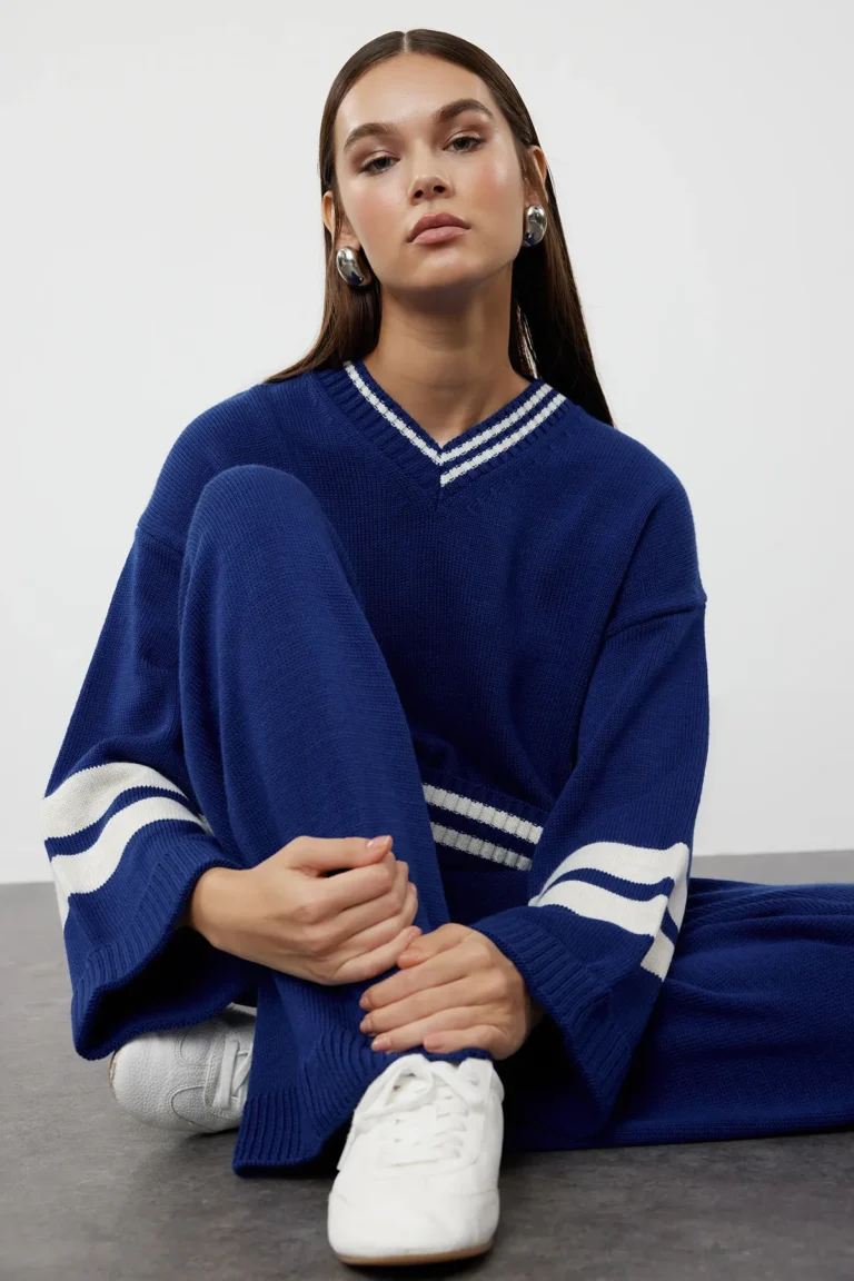 Color Block Striped Knitwear Top-Bottom Skirt Sweater Set
