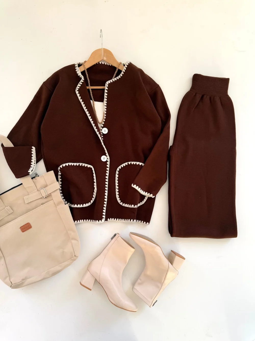 Shepherd Stitched Knitwear Suit - Image 5