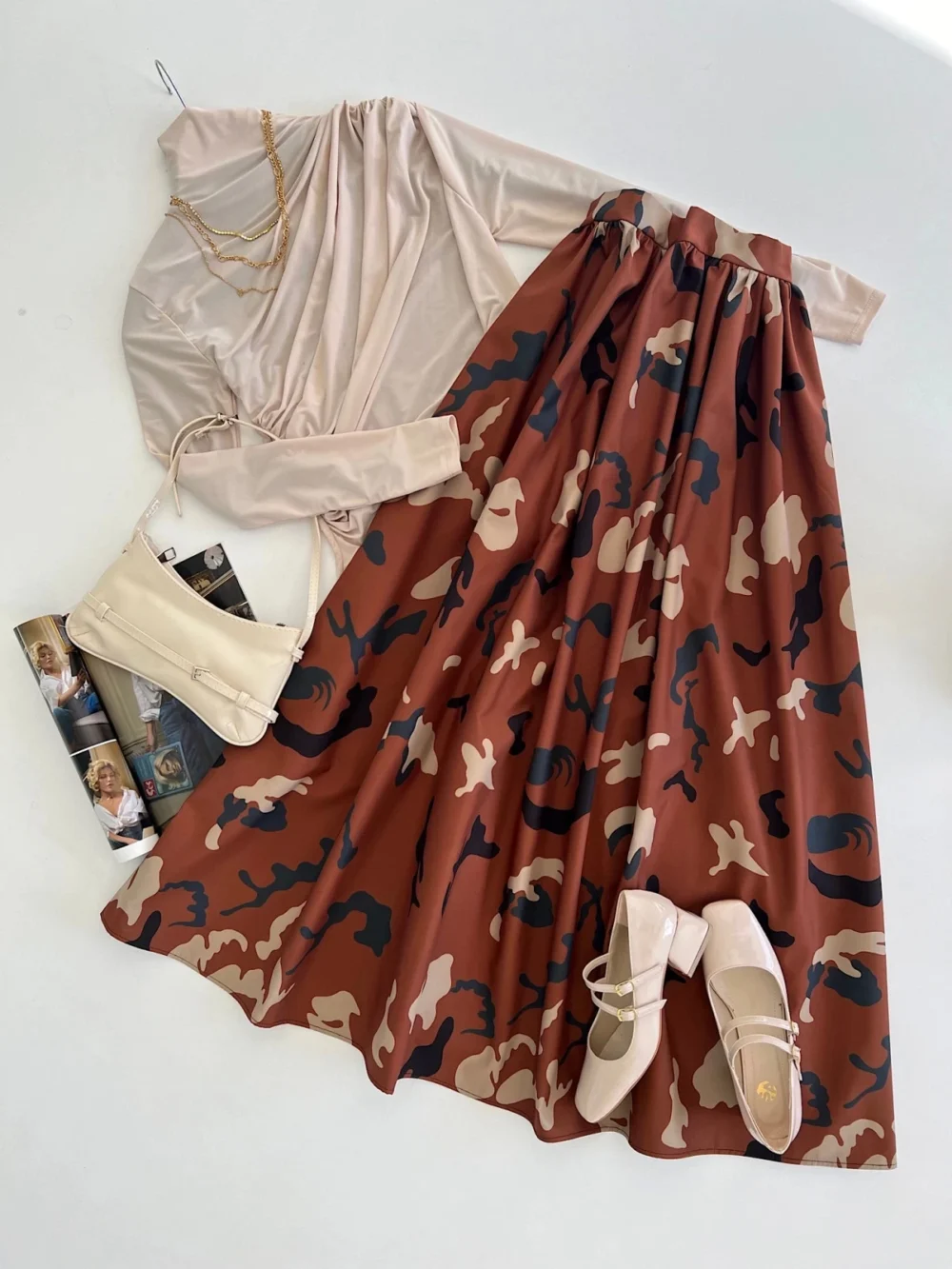 Camouflage Pattern Bondit Skirt Combination - Beige - Image 4