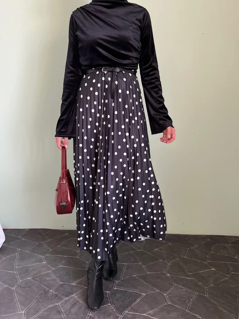 Polka Dot Pleated Skirt Combination - Black
