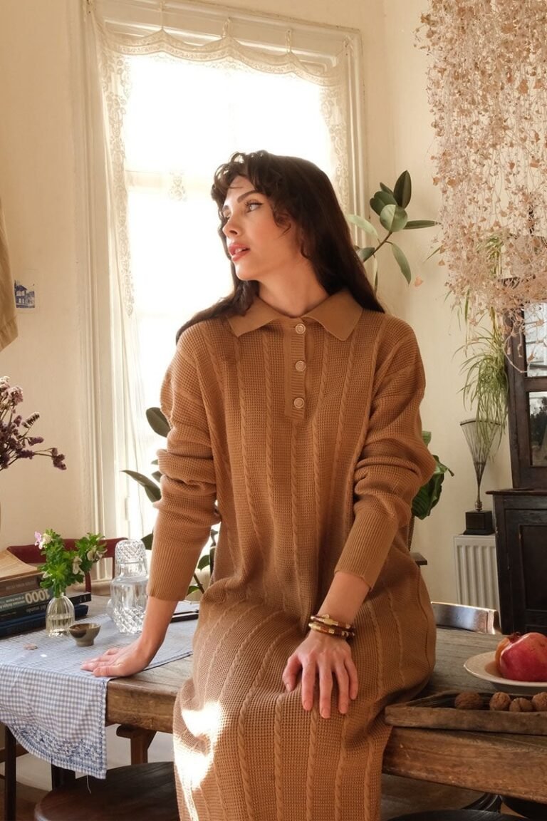 Milky Coffee Polo Neck Knit Dress