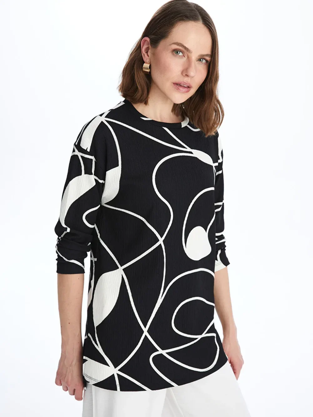 Black Crew Neck Patterned Women's Sweatshirt Tunic - Image 2