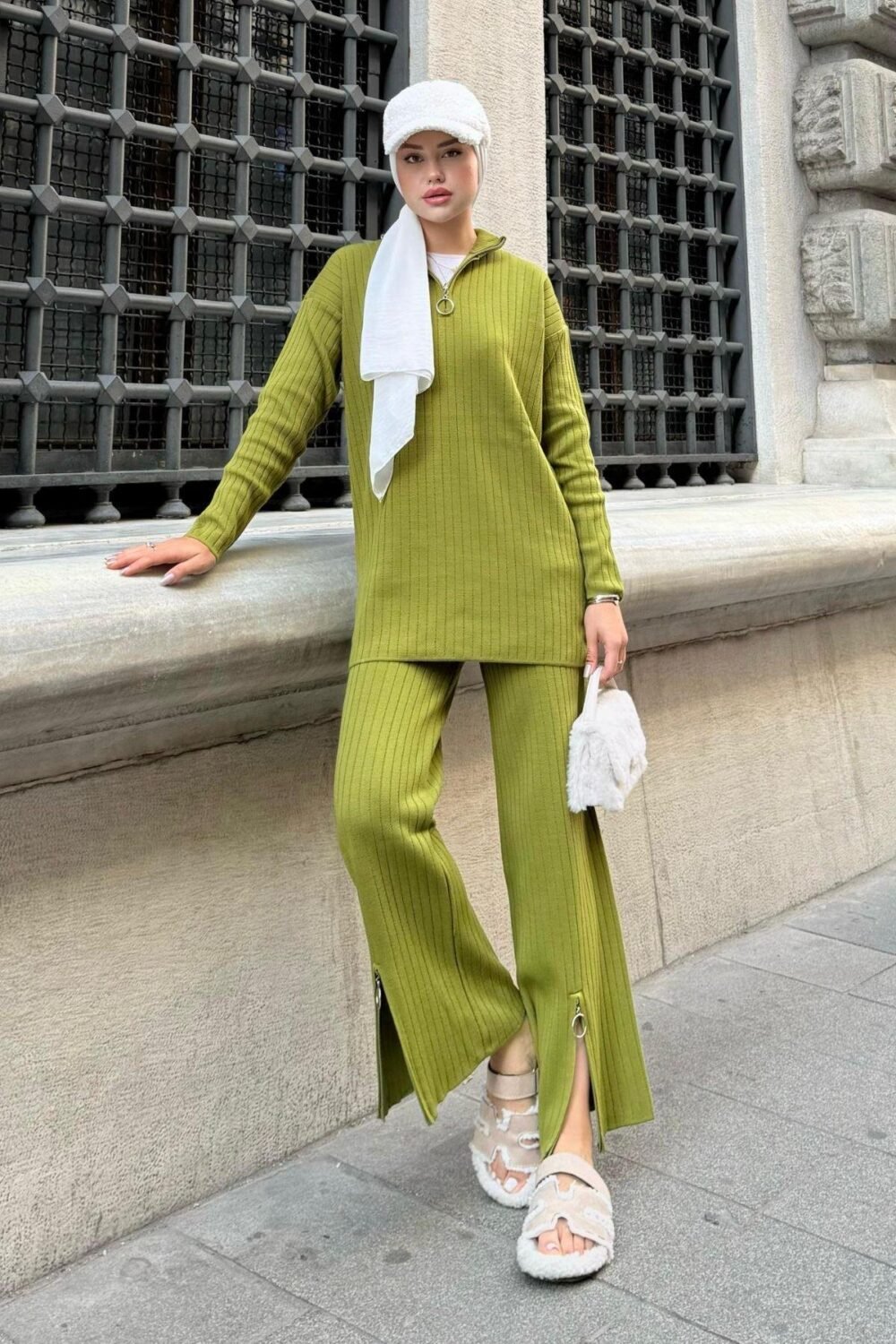 Lena Knitwear Set Oil Green - Image 4