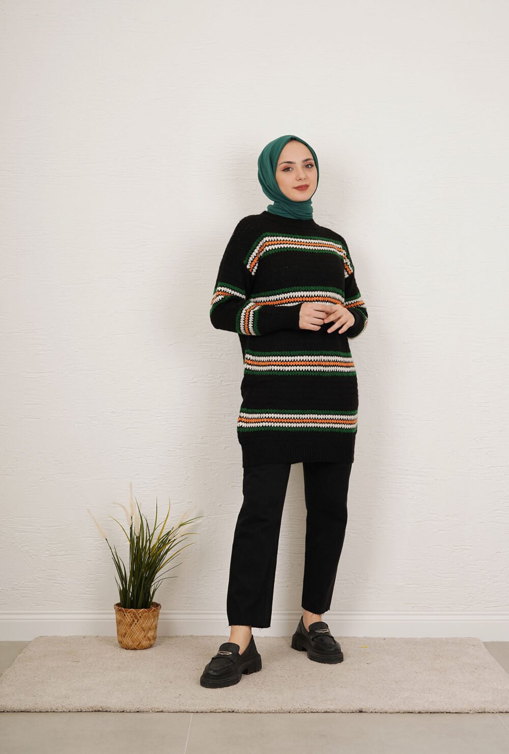 COLOR STRIPED SWEATER - Image 2