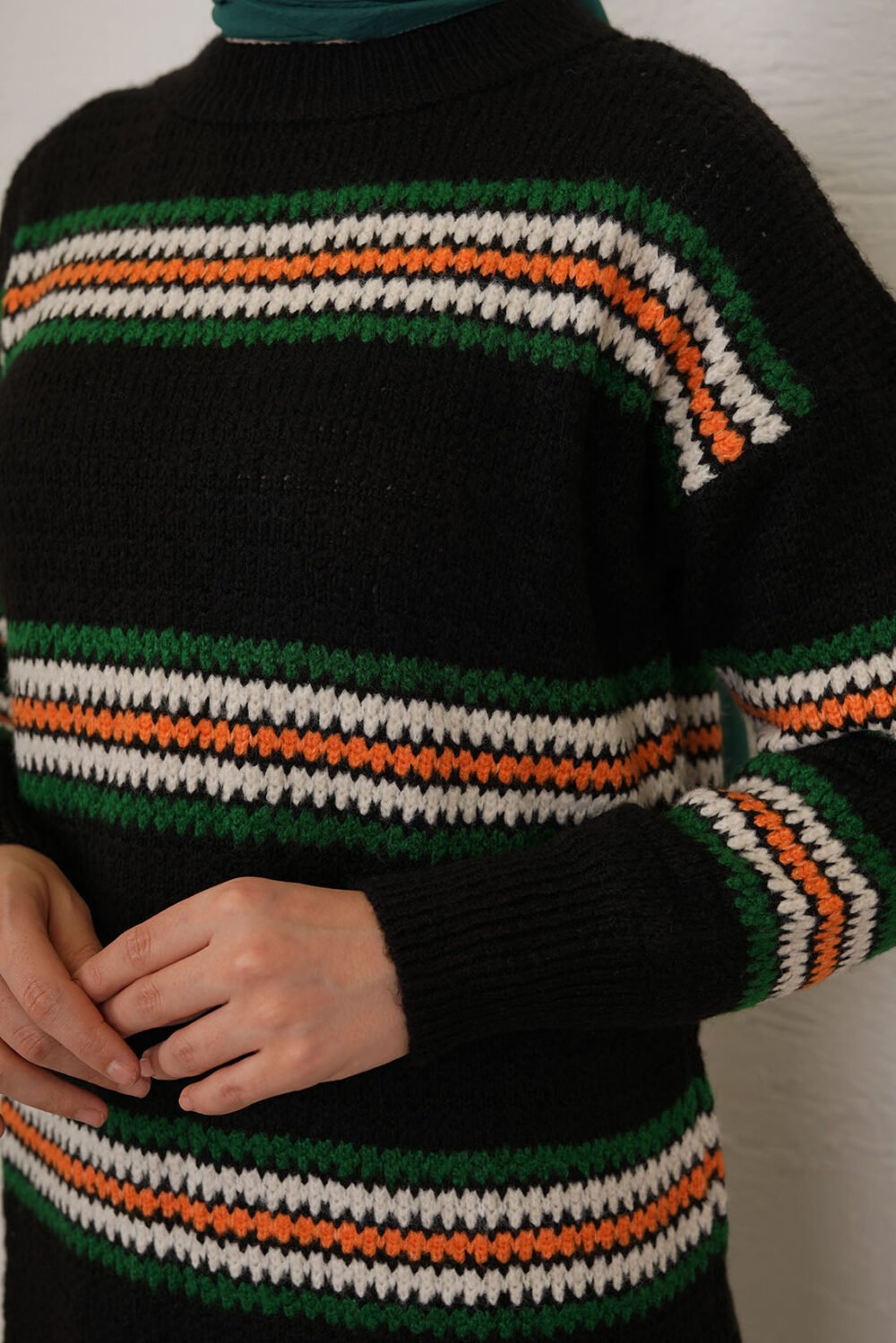COLOR STRIPED SWEATER - Image 3