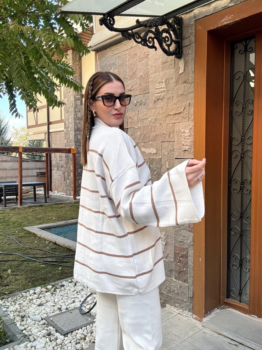 Striped Half Turtleneck Trouser Suit - Image 22
