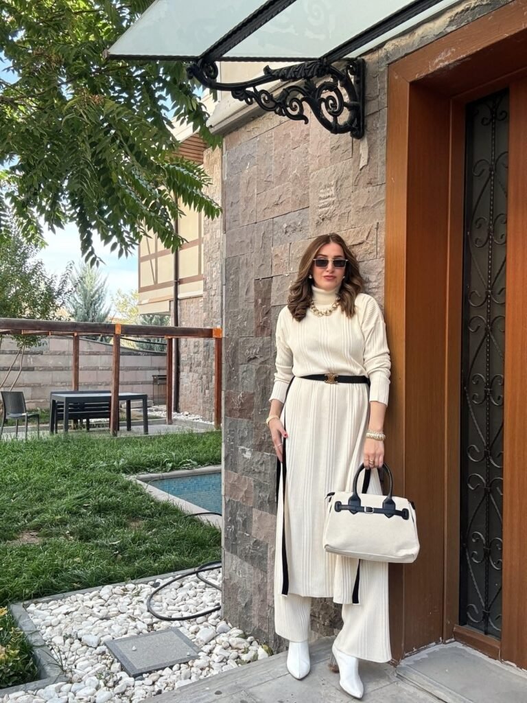 Slit Side Stripe Design Knitwear Set