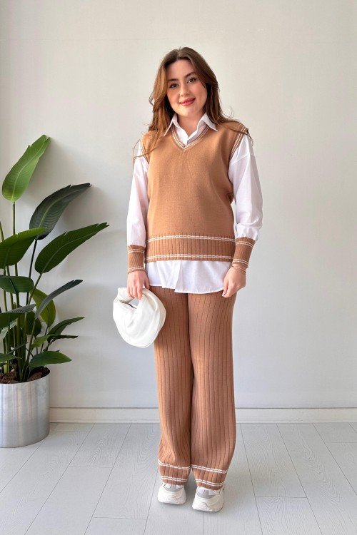 Triple-Piece Knitwear Set