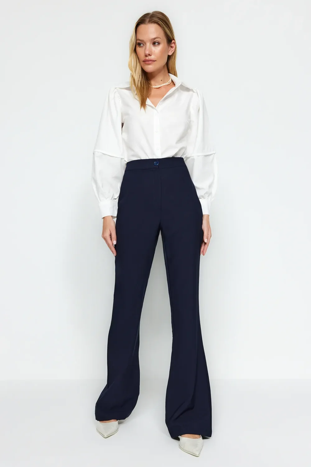 Red Wide Leg Pleated Trousers - Image 4