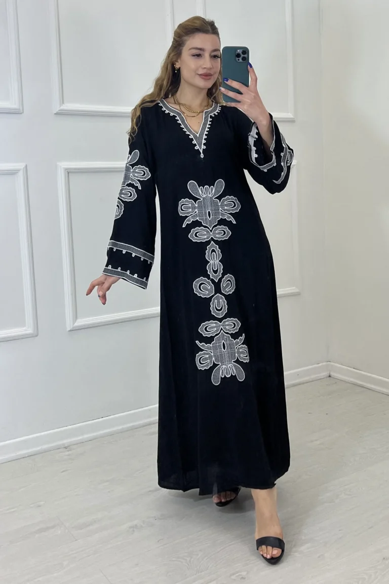 Pyramid Embroidery Dress
