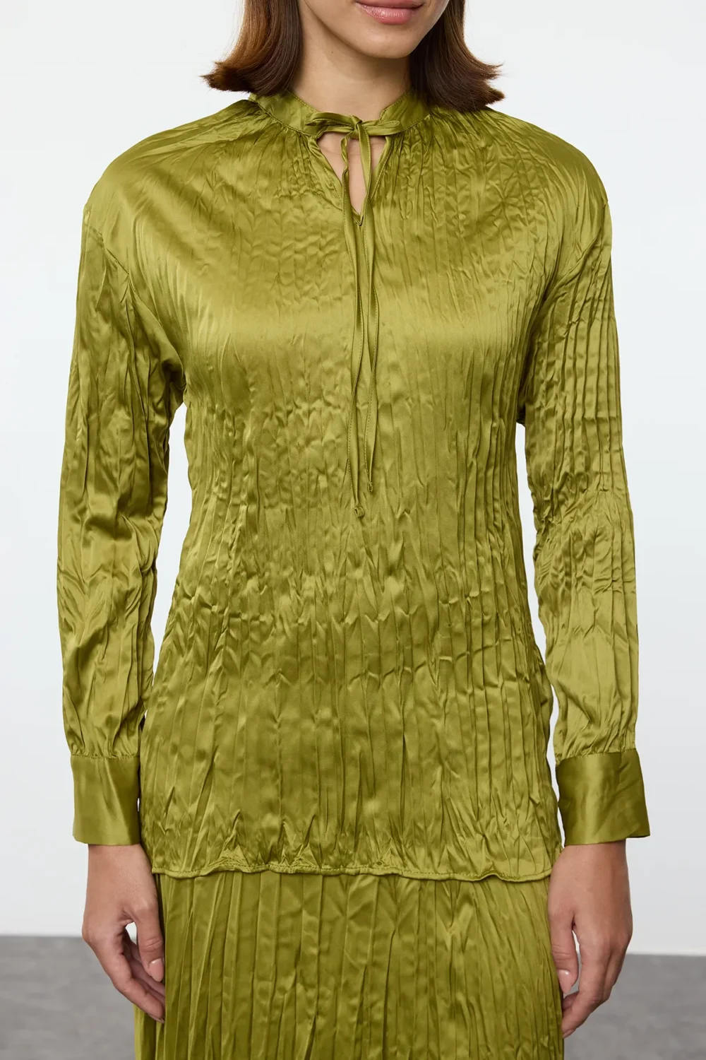 Oil Green Satin Pleated Woven Bottom-Top Set - Image 5