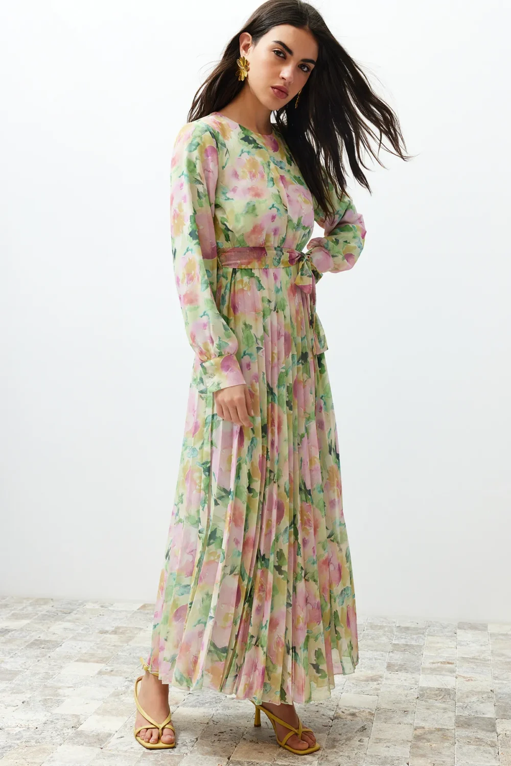 Light Green Floral Belt Detailed Lined Pleated Chiffon Dress - Image 4