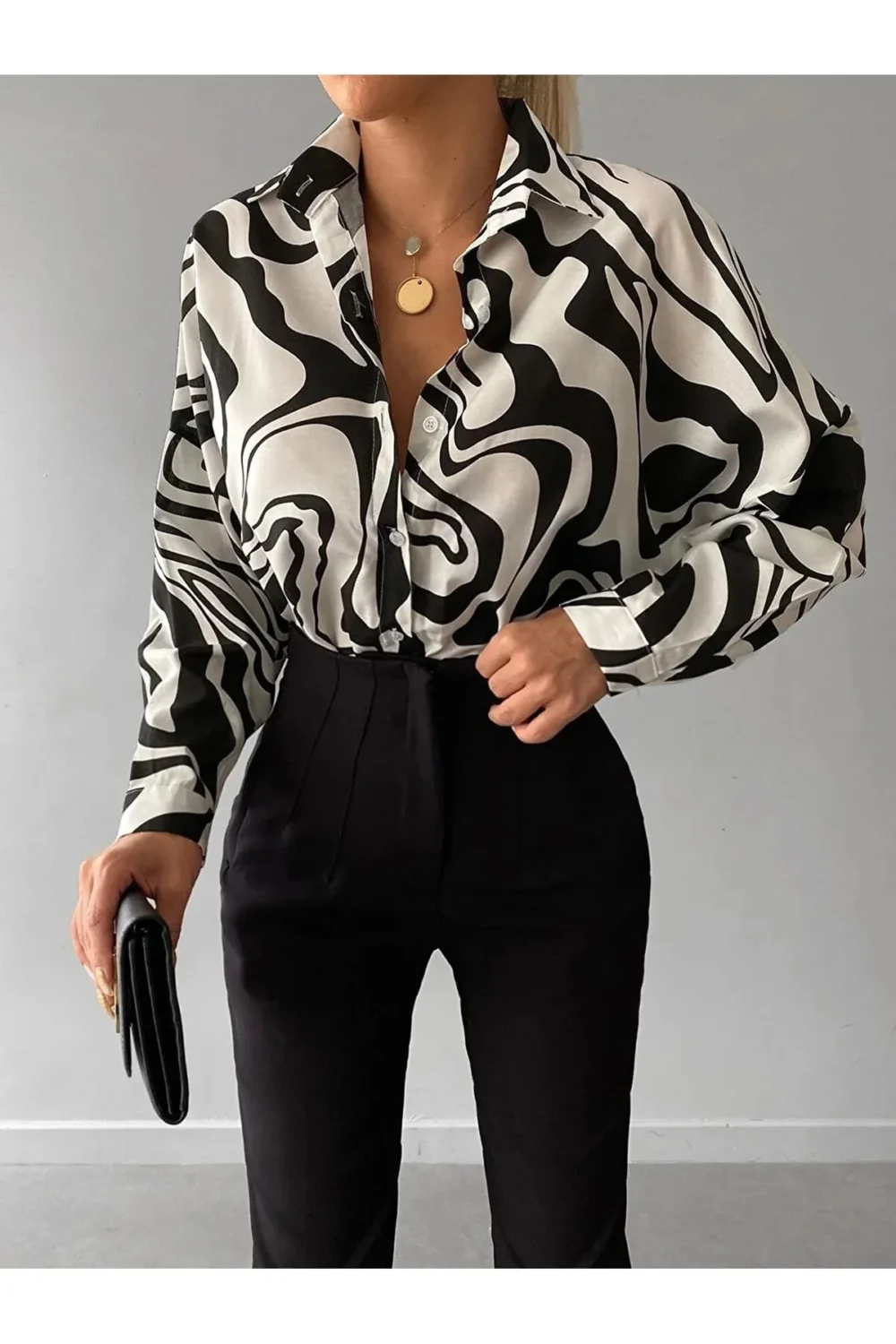 Women's Black Patterned Oversize Long Basic Shirt - Image 3