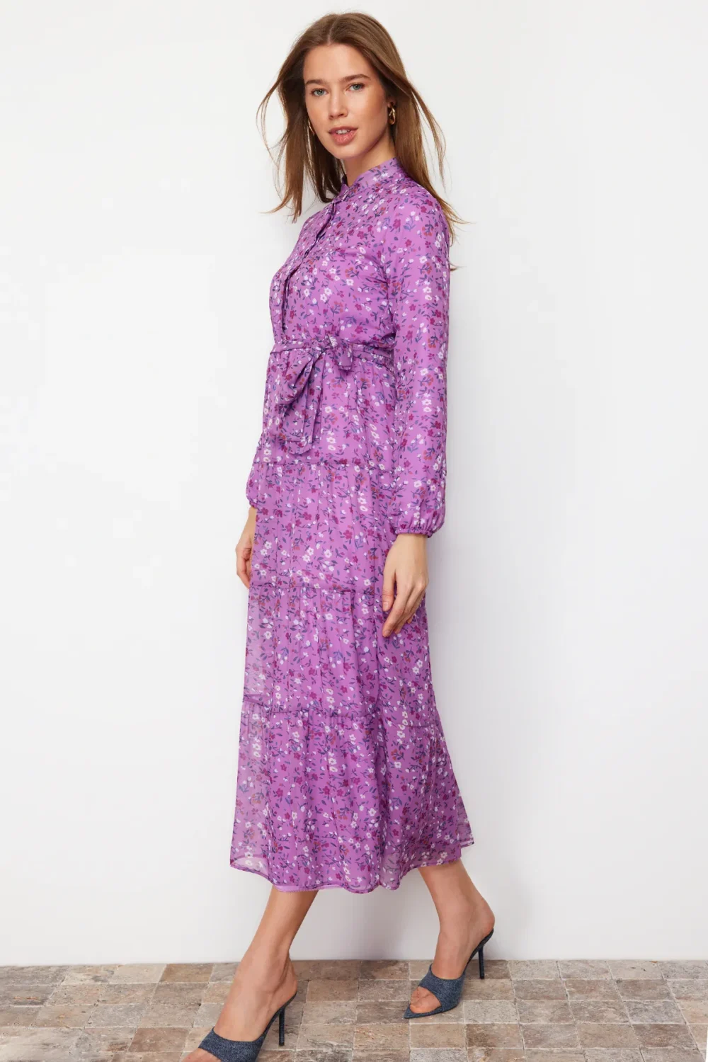 Lilac Floral Patterned Belted Stand Collar Chiffon Dress - Image 4