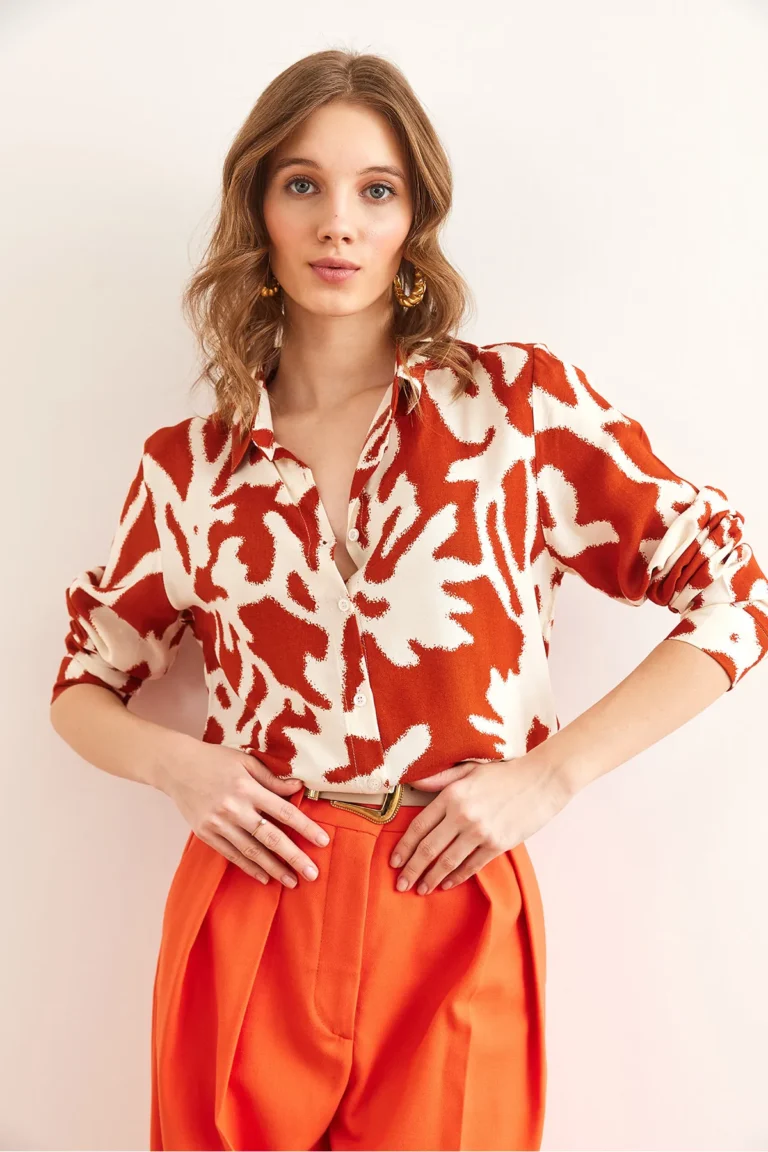 Women's Brick Patterned Shirt