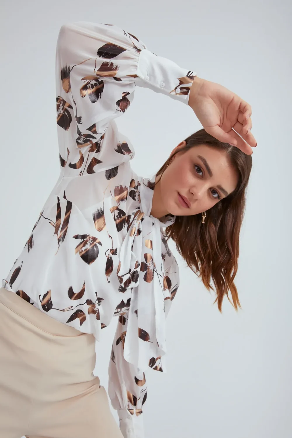 Collar Tie Printed Blouse - Image 7