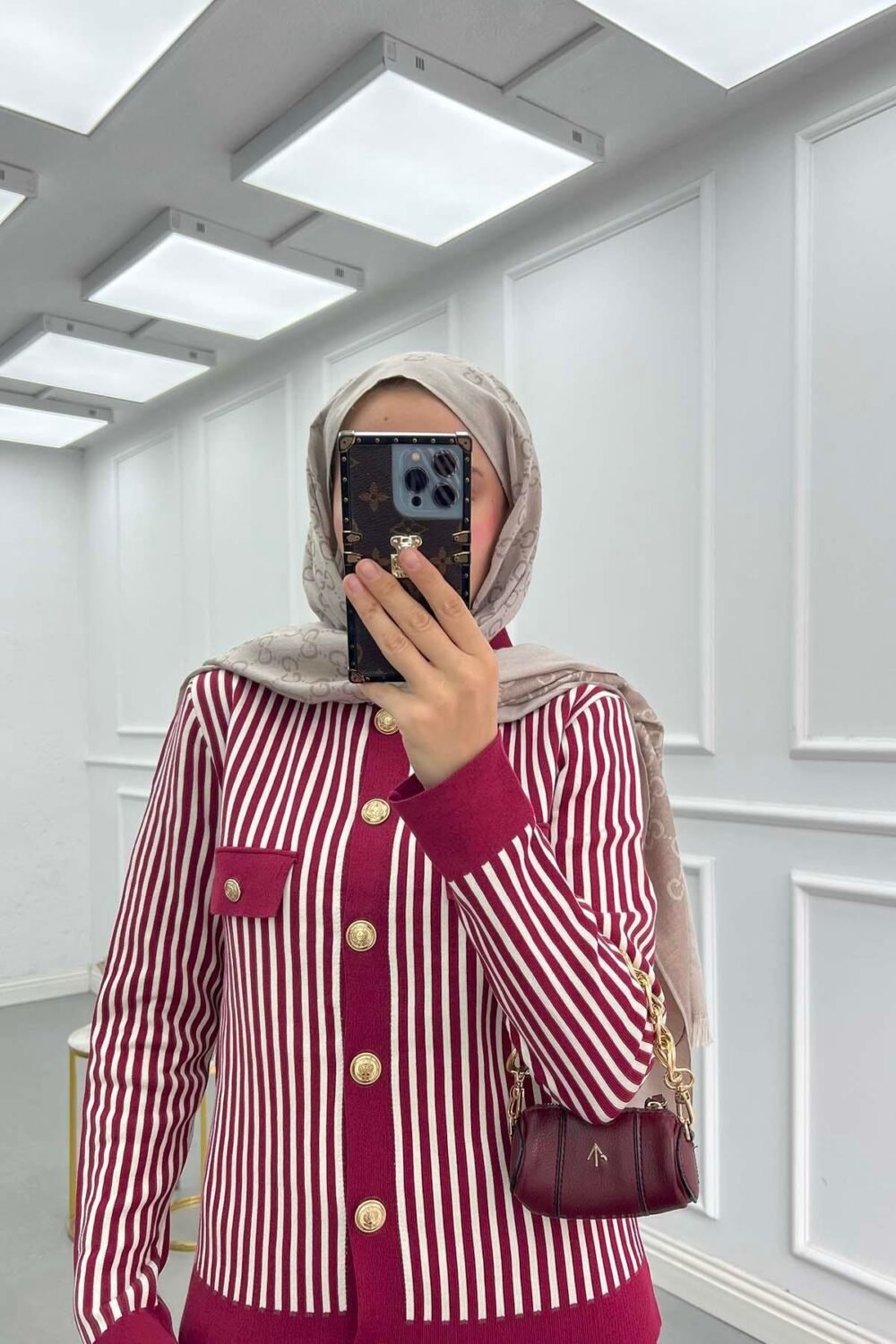 Striped Knitwear Skirt - Image 7
