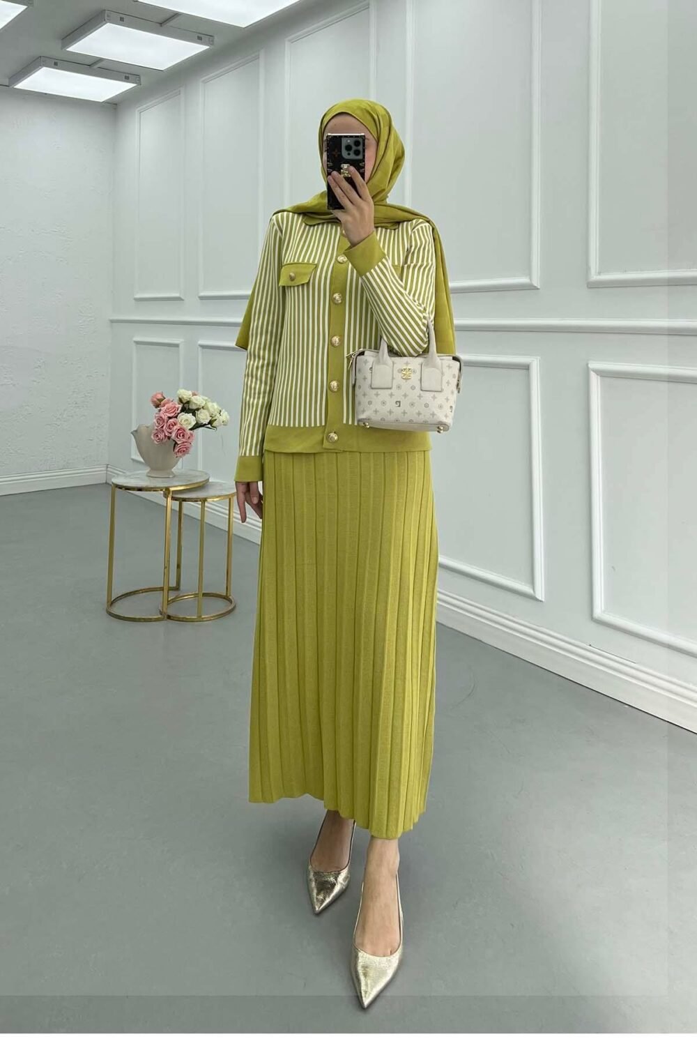 Striped Knitwear Skirt - Image 10