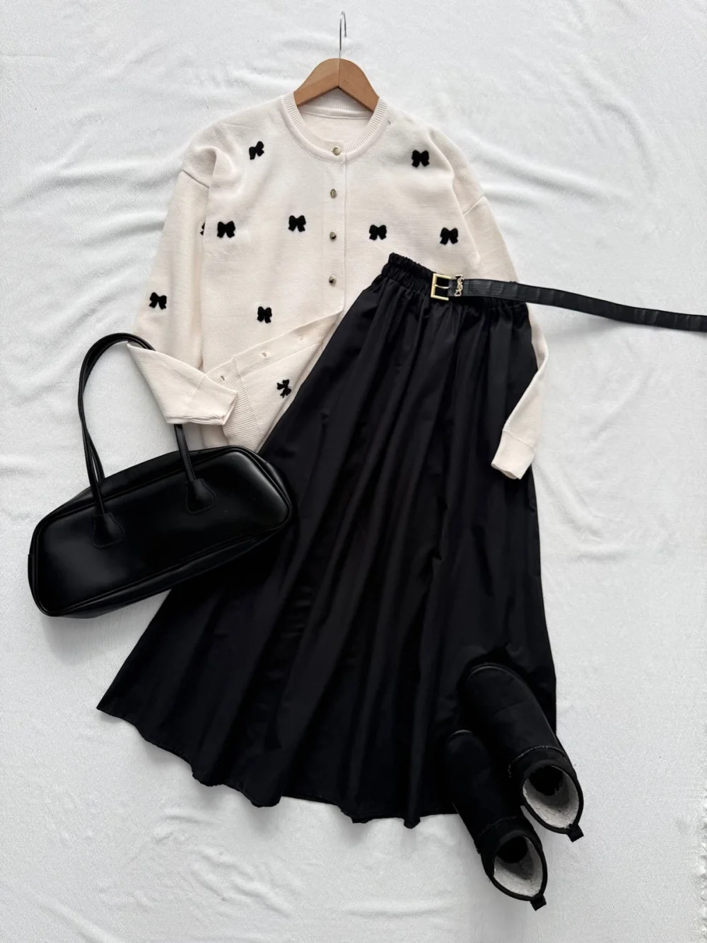 bow-embroidered-cardigan-combination