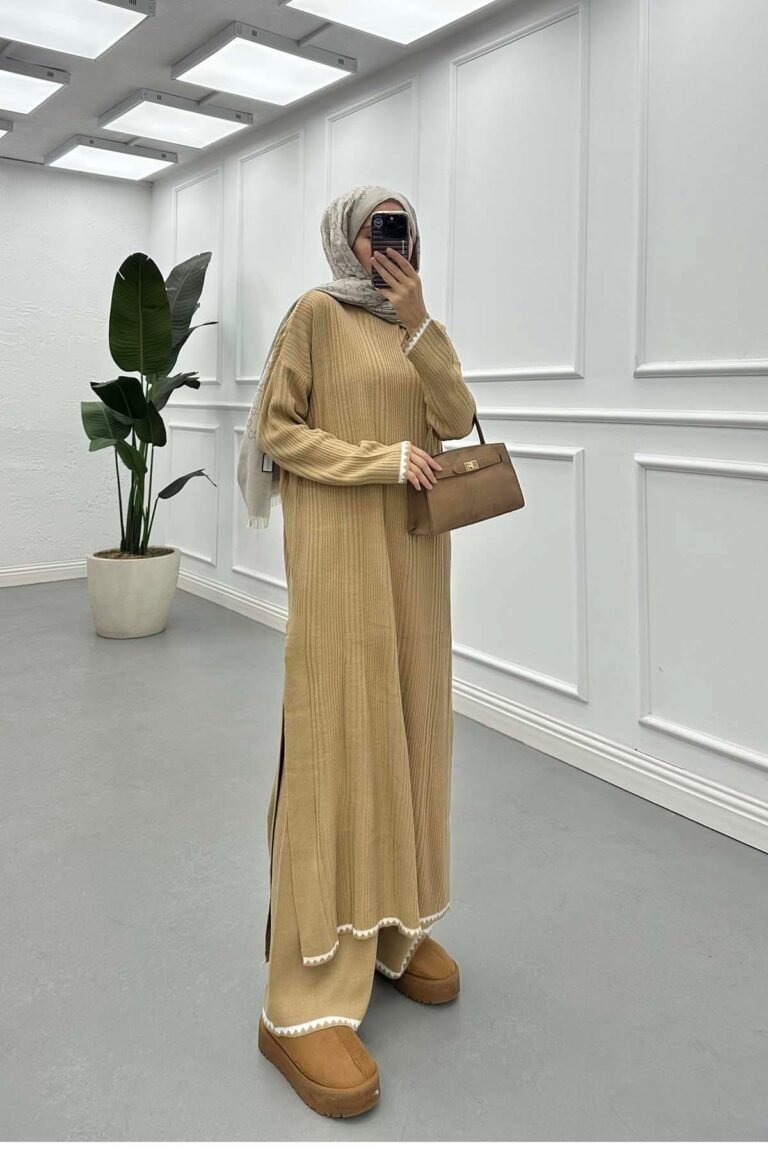 Long Knitted Suit